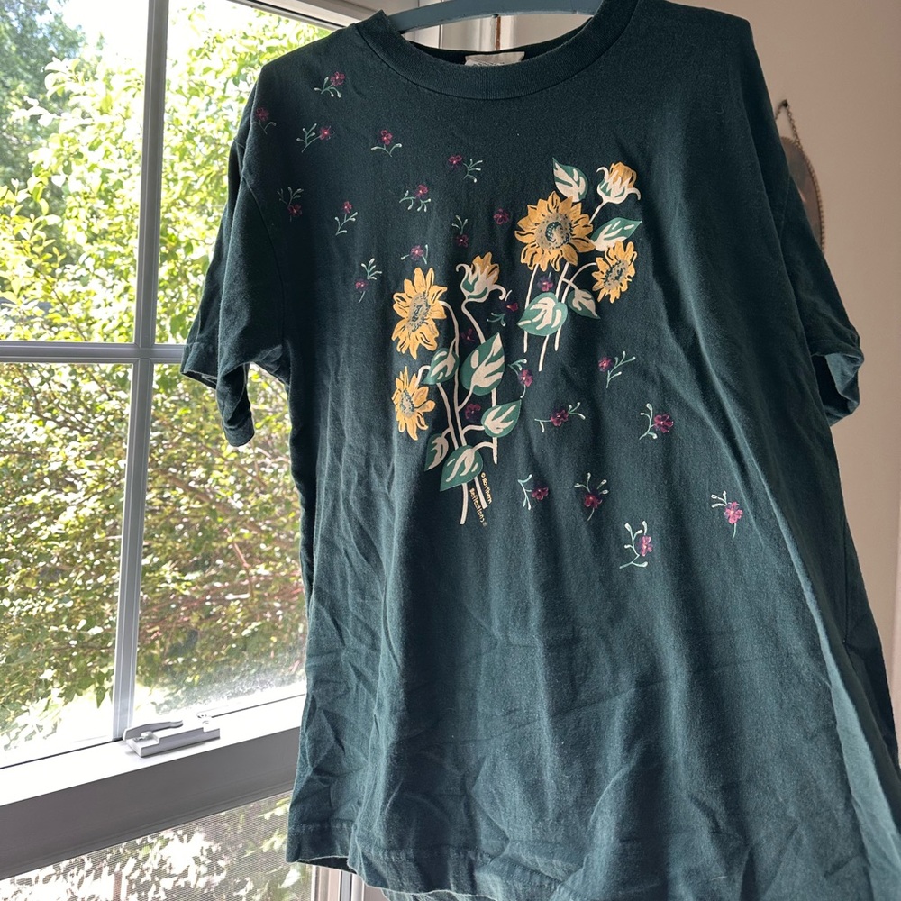 90s Graphic Tee